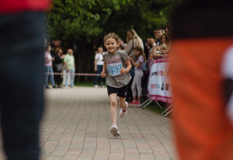 Više od 300 djece sudjelovalo u utrci u Mostaru - Više od 300 djece sudjelovalo u utrci u Mostaru